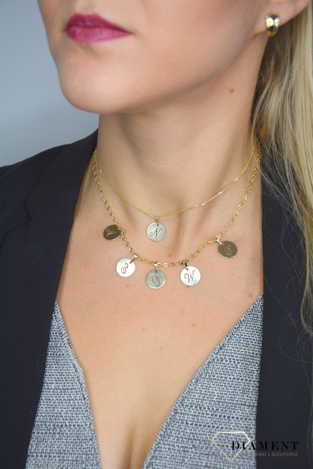 Złote kolczyki 333 blaszki grawerowane.jpg